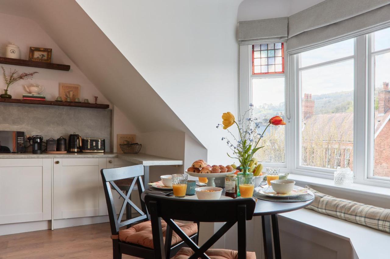 Finest Retreats - Olde Englishe Apt 4 매틀록 외부 사진